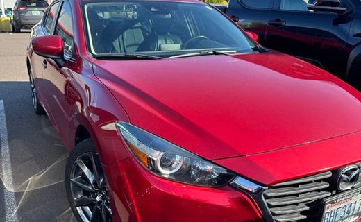 2018 Mazda MAZDA3 Touring