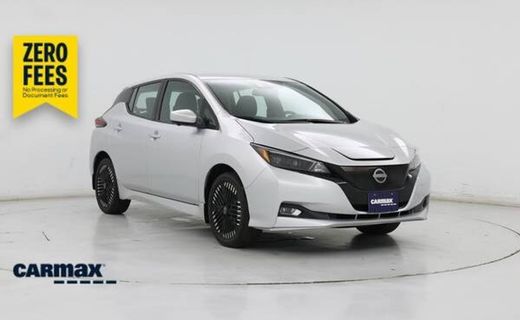 2024 Nissan Leaf SV