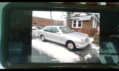 1999 Mercedes-Benz E-Class E320