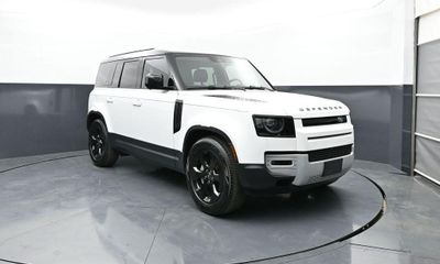 2024 Land Rover Defender 110 S