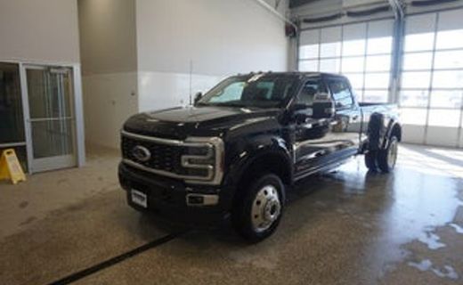 2026 Ford F-450 Platinum