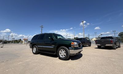 2004 GMC Yukon SLT