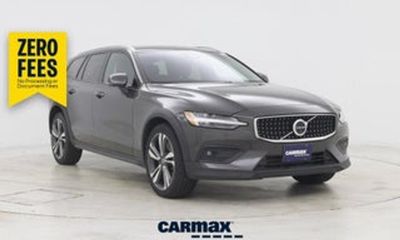 2025 Volvo V60CC Plus