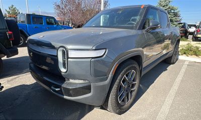 2022 Rivian R1T Adventure