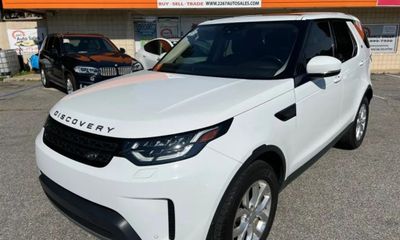 2020 Land Rover Discovery SE