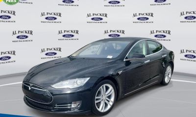 2013 Tesla Model S W DC Fast