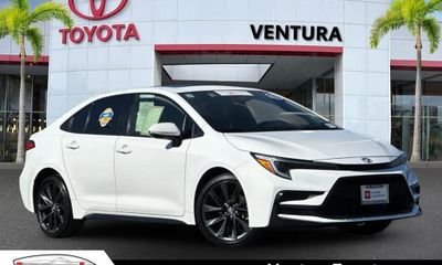 2024 Toyota Corolla SE W Premium