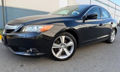 2013 Acura ILX 24 Premium