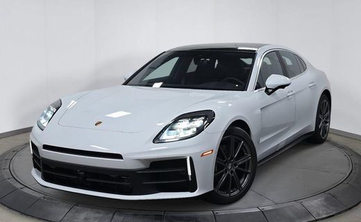 2025 Porsche Panamera