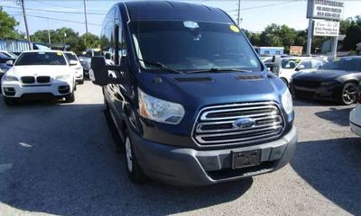 2017 Ford Transit 350 XLT Medium