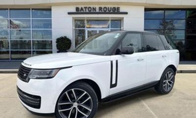 2023 Land Rover Range SE