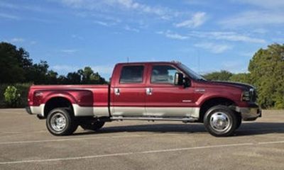 2006 Ford F-350 Lariat