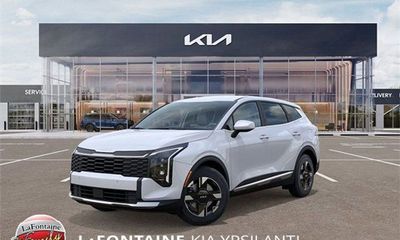 2026 Kia Sportage LX