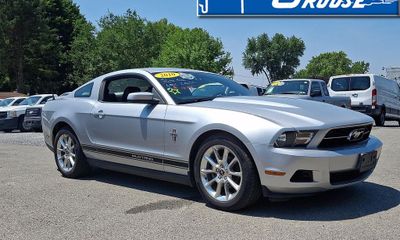 2010 Ford Mustang Base