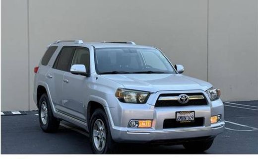 2010 Toyota 4RUNNER SR5