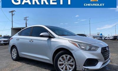 2018 Hyundai Accent SE AND SEL