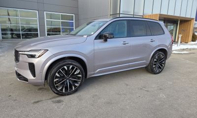 2026 Volvo XC90 Ultra Dark