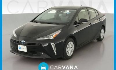 2019 Toyota Prius LE XLE