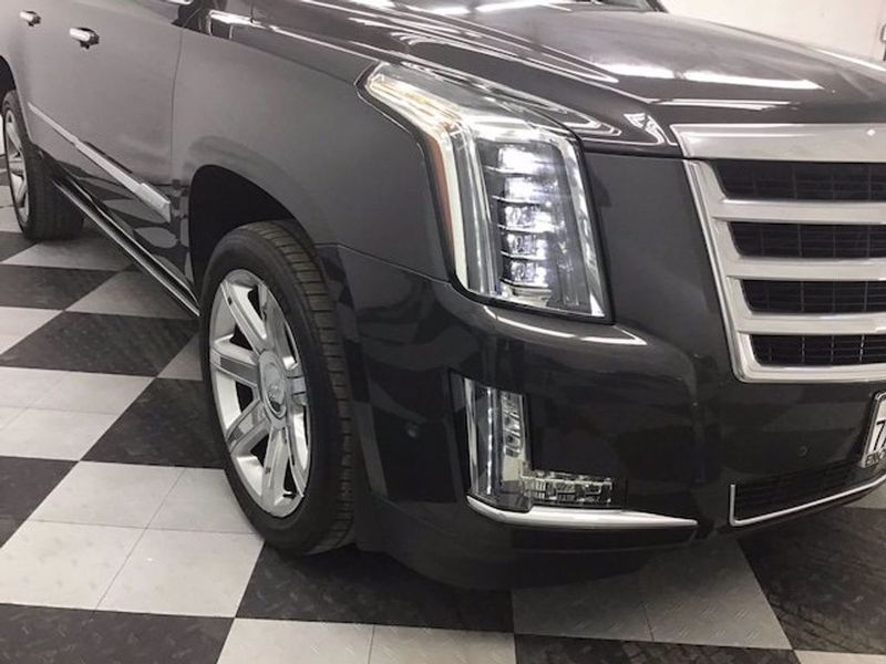 2017 Cadillac Escalade Esv — a typically priced live listing