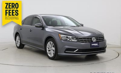2018 Volkswagen Passat SE W Technology