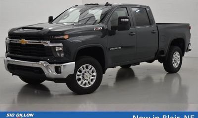 2026 Chevrolet Silverado HD LT