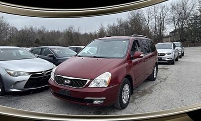 2014 Kia Sedona GL