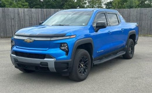 2025 Chevrolet Silverado LT