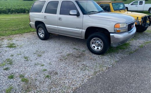2005 GMC Yukon SLE