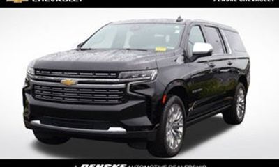 2023 Chevrolet Suburban High Country