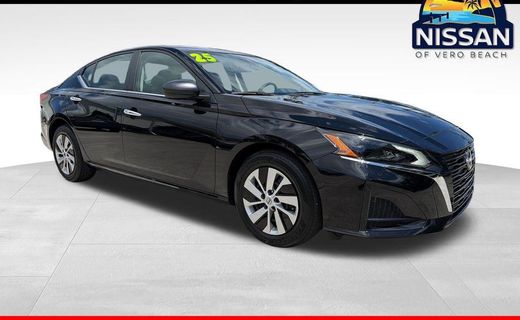 2025 Nissan Altima S