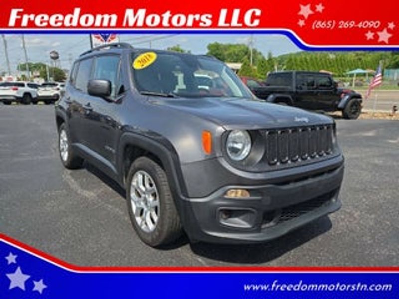 2017 Jeep Renegade — a typically priced live listing