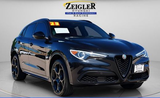 2023 Alfa Romeo Stelvio TI
