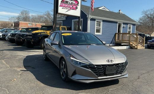 2023 Hyundai Elantra SEL