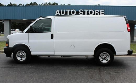 2020 GMC Savana 2500