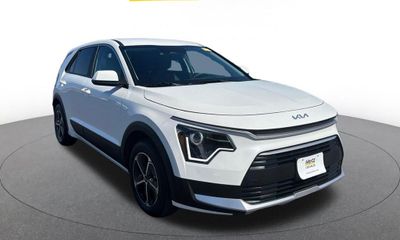 2026 Kia Niro LX
