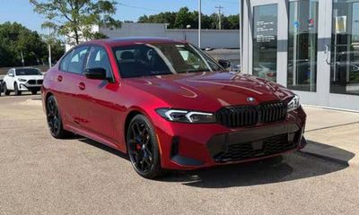 2026 BMW 330i