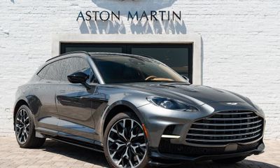 2023 Aston Martin DBX DBX707