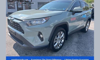 2021 Toyota RAV4 XLE Premium
