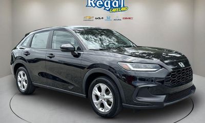 2025 Honda HR-V LX