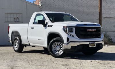 2026 GMC Sierra Pro