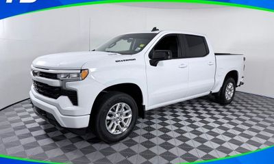 2025 Chevrolet Silverado RST