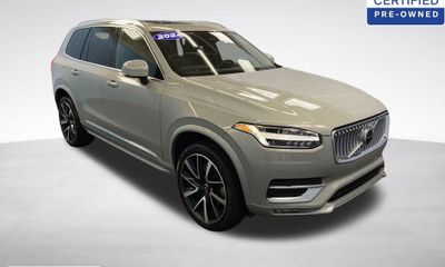 2024 Volvo XC90 Plus Bright