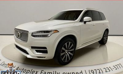 2024 Volvo XC90 Core
