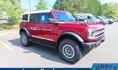 2026 Ford Bronco Outer Banks