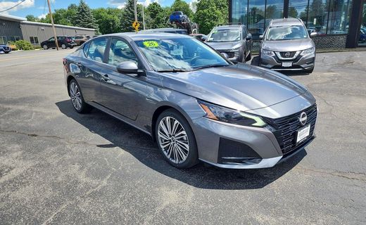 2026 Nissan Altima SV