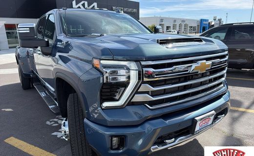 2026 Chevrolet Silverado HD High Country