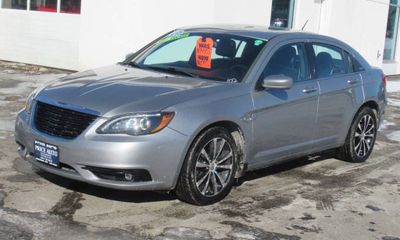 2014 Chrysler 200 Limited