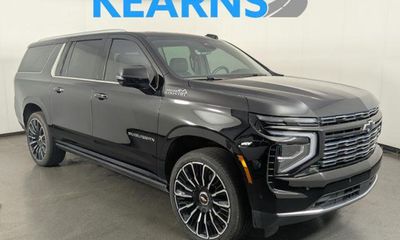 2025 Chevrolet Suburban High Country