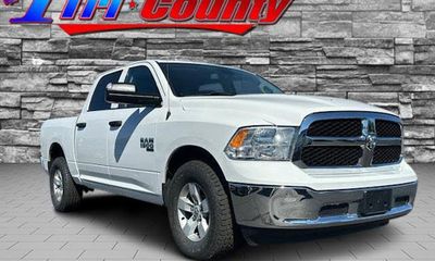 2023 Ram 1500 SLT
