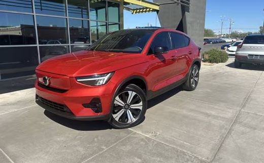 2023 Volvo C40 Plus Dark